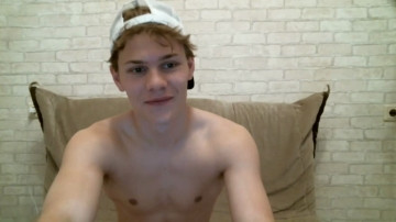 Milkshake_On_Body  08-05-2021 video DEEPTHROAT