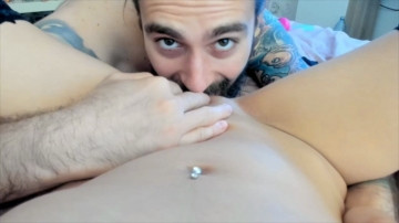 Tiny_Room  09-05-2021 cock sucking Couple