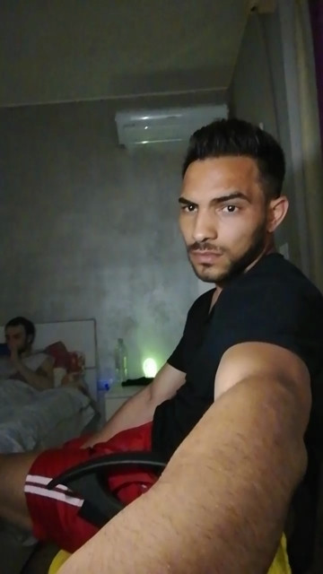 xlape01  09-05-2021 Recorded Video Topless