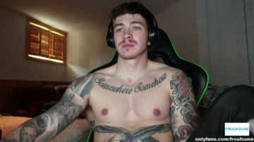 Froufoune  12-05-2021 video stocking