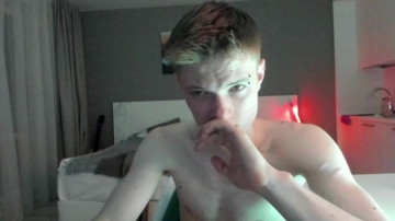 Viksons  16-05-2021 video play dildo