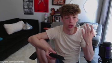 Tannorreed  18-05-2021 video play dildo