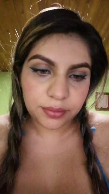 Nathalia_Aponte 21-05-2021 Topless 