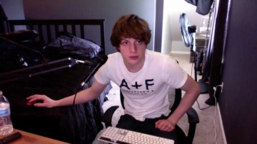 Jimmylol42  23-05-2021 video Pants WET