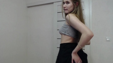 Laraoli 25-05-2021 Topless 
