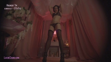 Douxtease  26-05-2021 tongue Female