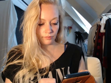 lucyelena 26-05-2021 XXX 