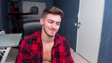 Wilsonjules  31-05-2021 video phone