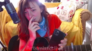 Artemisfit  02-06-2021 talkative Female