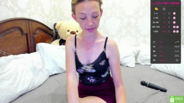 EyeCandyAnna  03-06-2021 slap Female