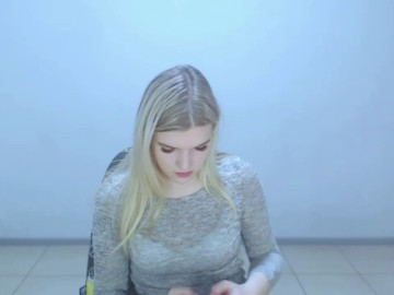 Rai1chall  04-06-2021 pussyplay Female