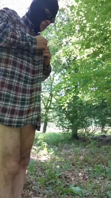 bottomhairy44  04-06-2021 Recorded Video Webcam