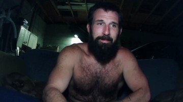 Chewy1lb  05-06-2021 video showfeet