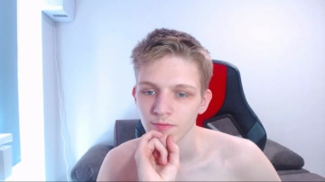 Mark_Win_  05-06-2021 video outfits