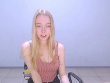 miss_beverly 05-06-2021 Naked 