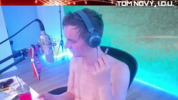 knackarsch87  07-06-2021 Recorded Video Topless