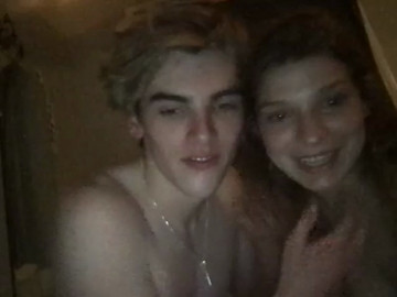 Brokecollegecouple501 08-06-2021 Webcam 