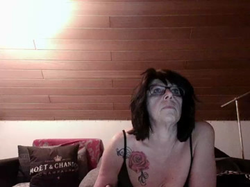 gajue007 10-06-2021 Naked 