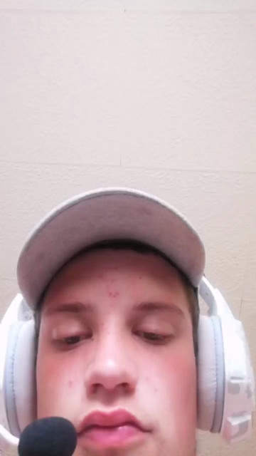 Oliver2428  12-06-2021 Recorded Video Topless
