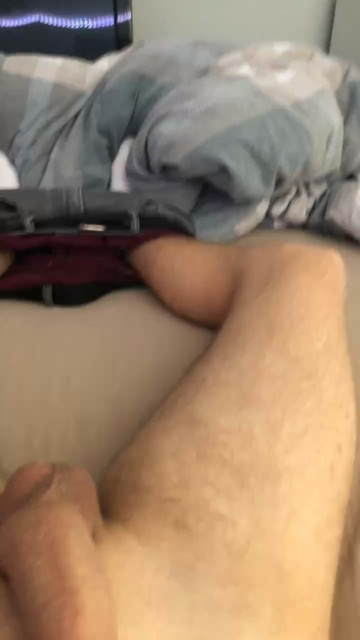 finn71  12-06-2021 Recorded Video Topless