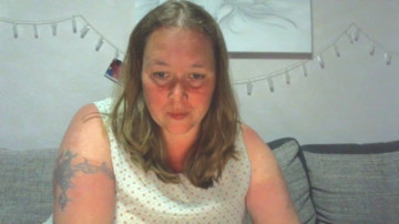 Ninixen 12-06-2021 Topless 