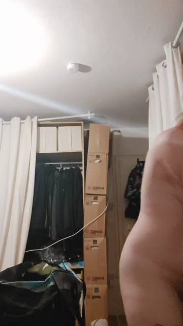 Hot_Claudia 14-06-2021 Naked 