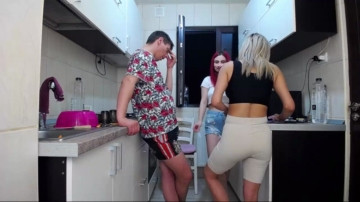 Nolimitscoupl3  14-06-2021 houswife Couple