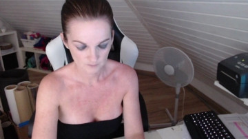 sweet_rubycorn  13-06-2021 toyboy Female