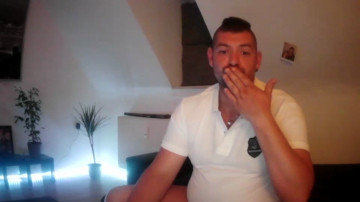 ben198932  15-06-2021 Recorded Video Webcam
