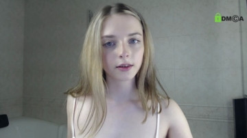 Adrykilly 17-06-2021 Topless 