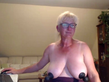 bustymilf68 17-06-2021 Recorded 