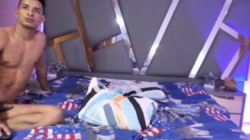 The_Sensual_Cowboys  19-06-2021 video topless