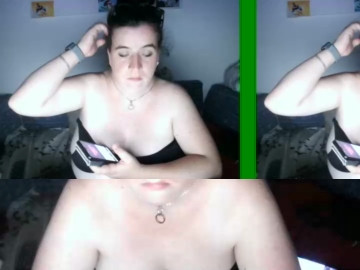 BlackMausi99 22-06-2021 Topless 