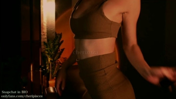 Cherizuza 21-06-2021 Topless 