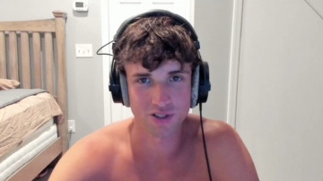 Augustwestlake  27-06-2021 video shy