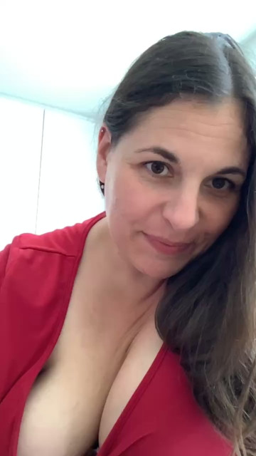 HornyMilfLeah 29-06-2021 Recorded 