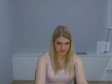 Rai1chall  29-06-2021 lesbian Female