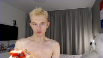 Andy_Bjorn  29-06-2021 video sissy