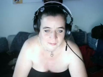 BlackMausi99 30-06-2021 Topless 