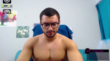 Alecthomson1  01-07-2021 video kiss