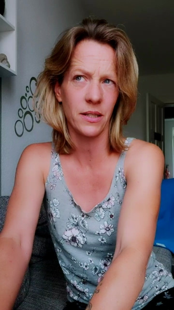 BlueEye_Girl 02-07-2021 Topless 