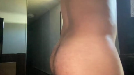 sophmorebottom  22-12-2021 video horny