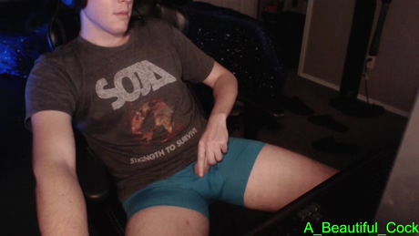 a_beautiful_cock  23-12-2021 video suckcock