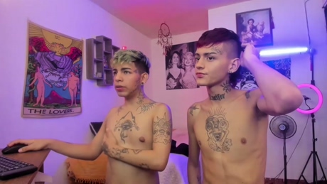 sexy666sushi  23-12-2021 video kiss