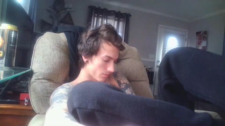 james51905  24-12-2021 video kiss