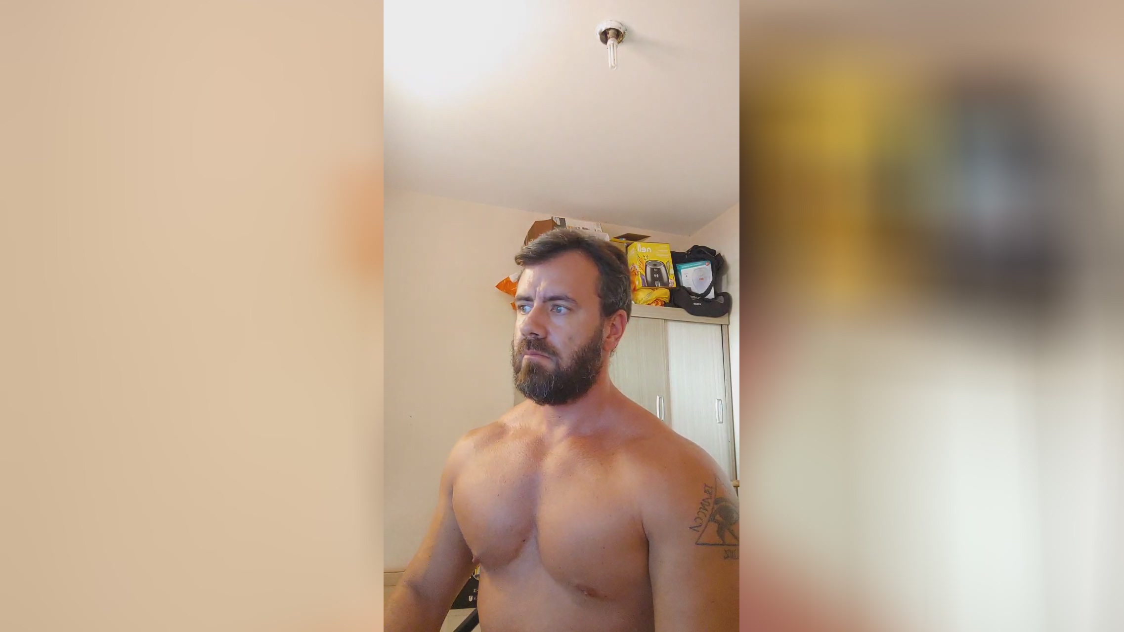 sexyflightz  24-12-2021 Recorded Video kiss