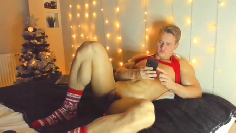 steevemuscle  24-12-2021 video yummy