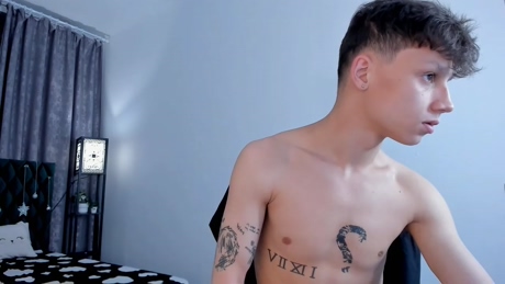 niky_neal  25-12-2021 video beauty