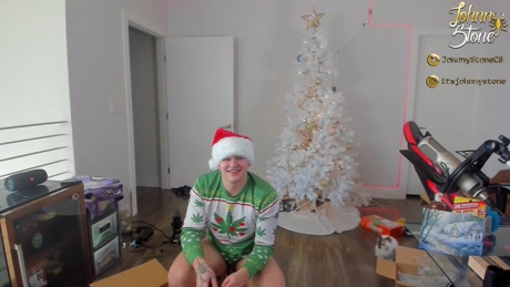 thejohnnystone  25-12-2021 video sexykitty