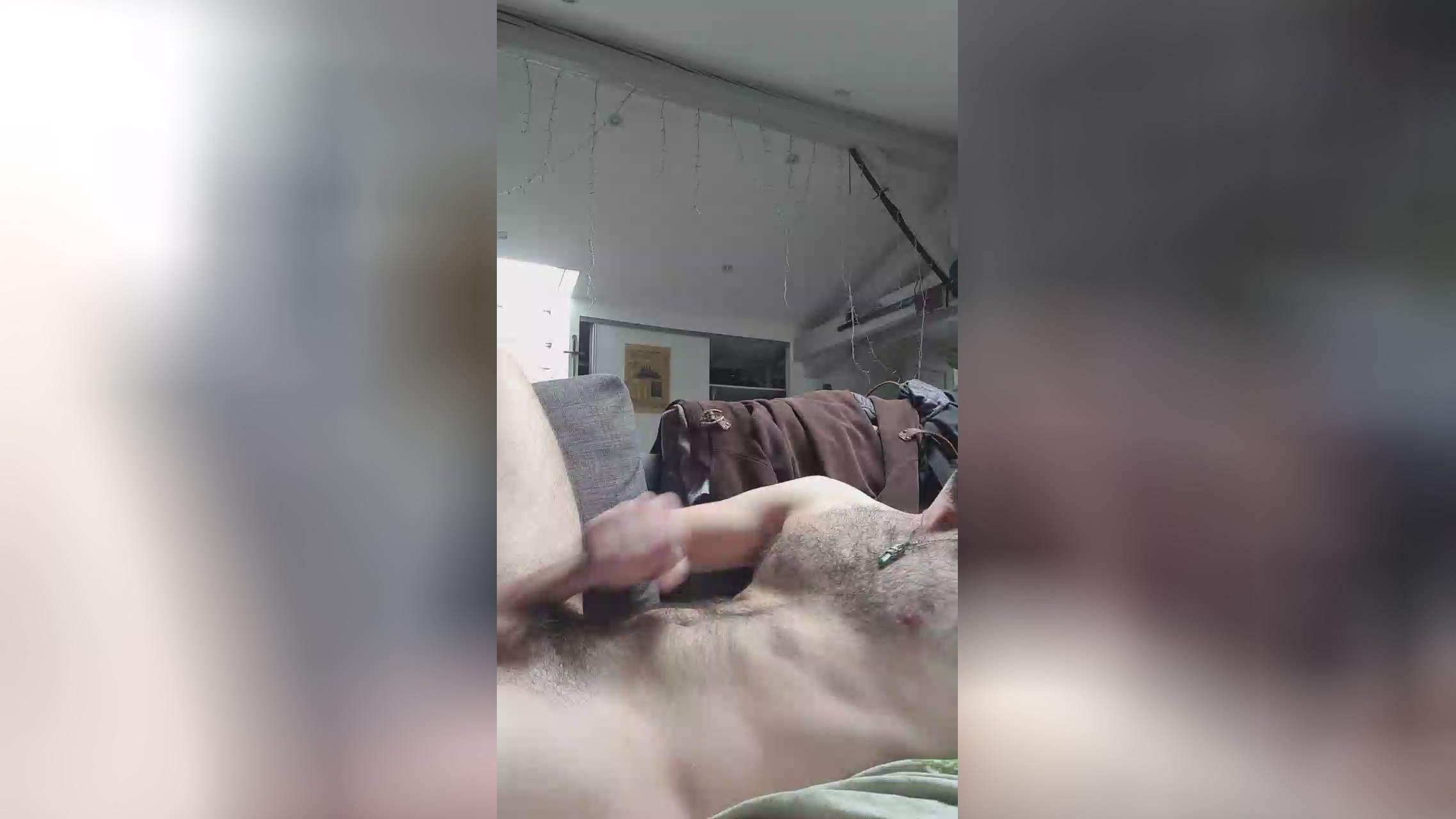 PierredeRune  26-12-2021 Recorded Video sexymale